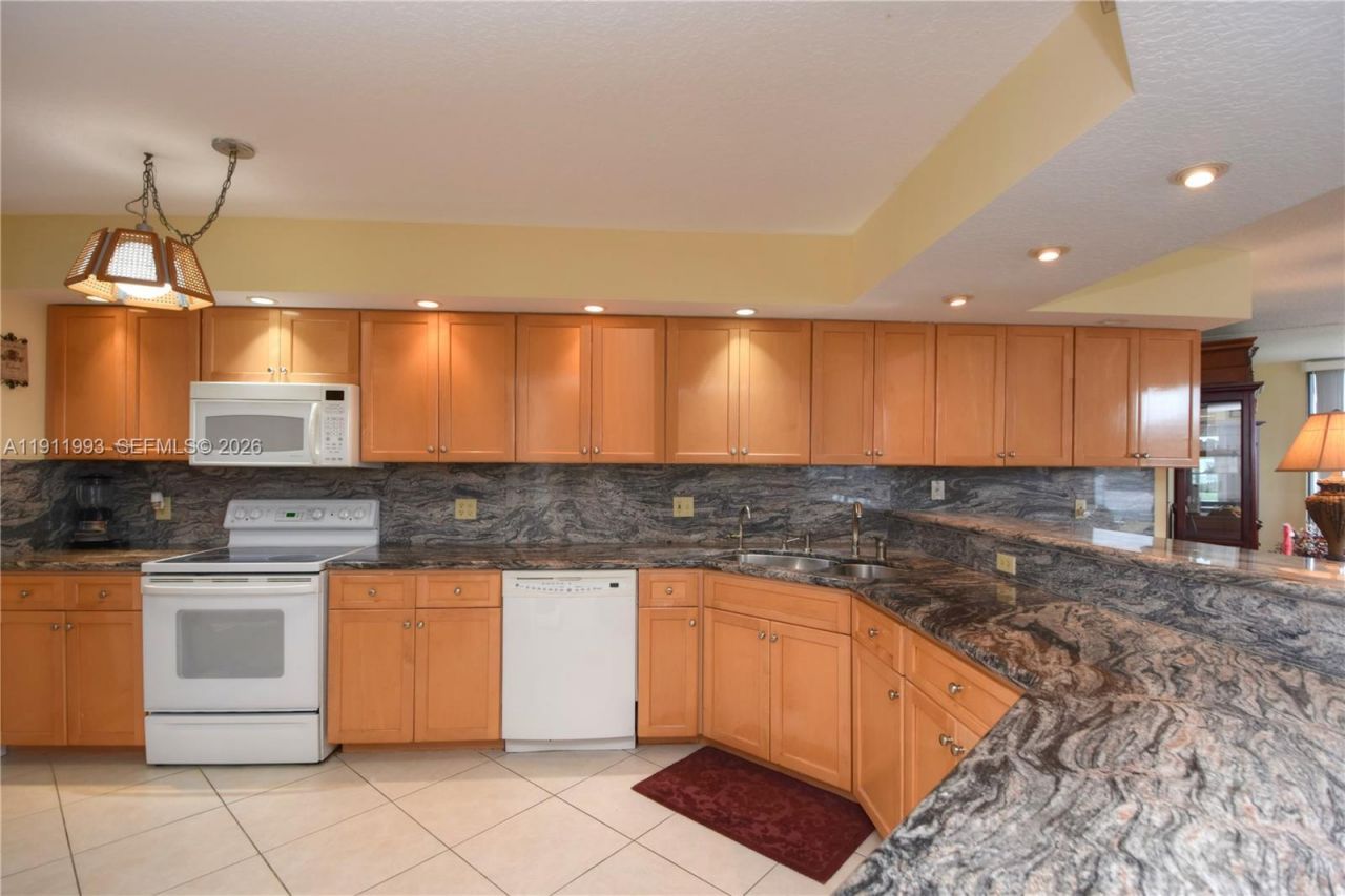 2565 S Ocean Blvd, Unit 112N, Highland Beach, FL 33487 Photo
