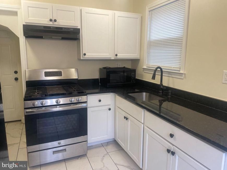 7902 Garland Avenue, Unit 2, Takoma Park, MD 20912 Main Photo