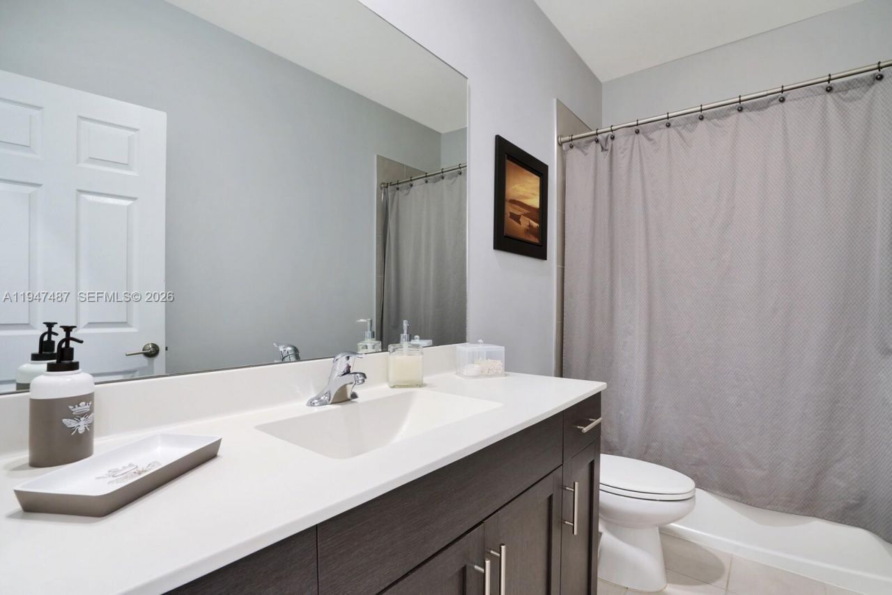 1526 SW 29th St, Fort Lauderdale, FL 33315 Photo