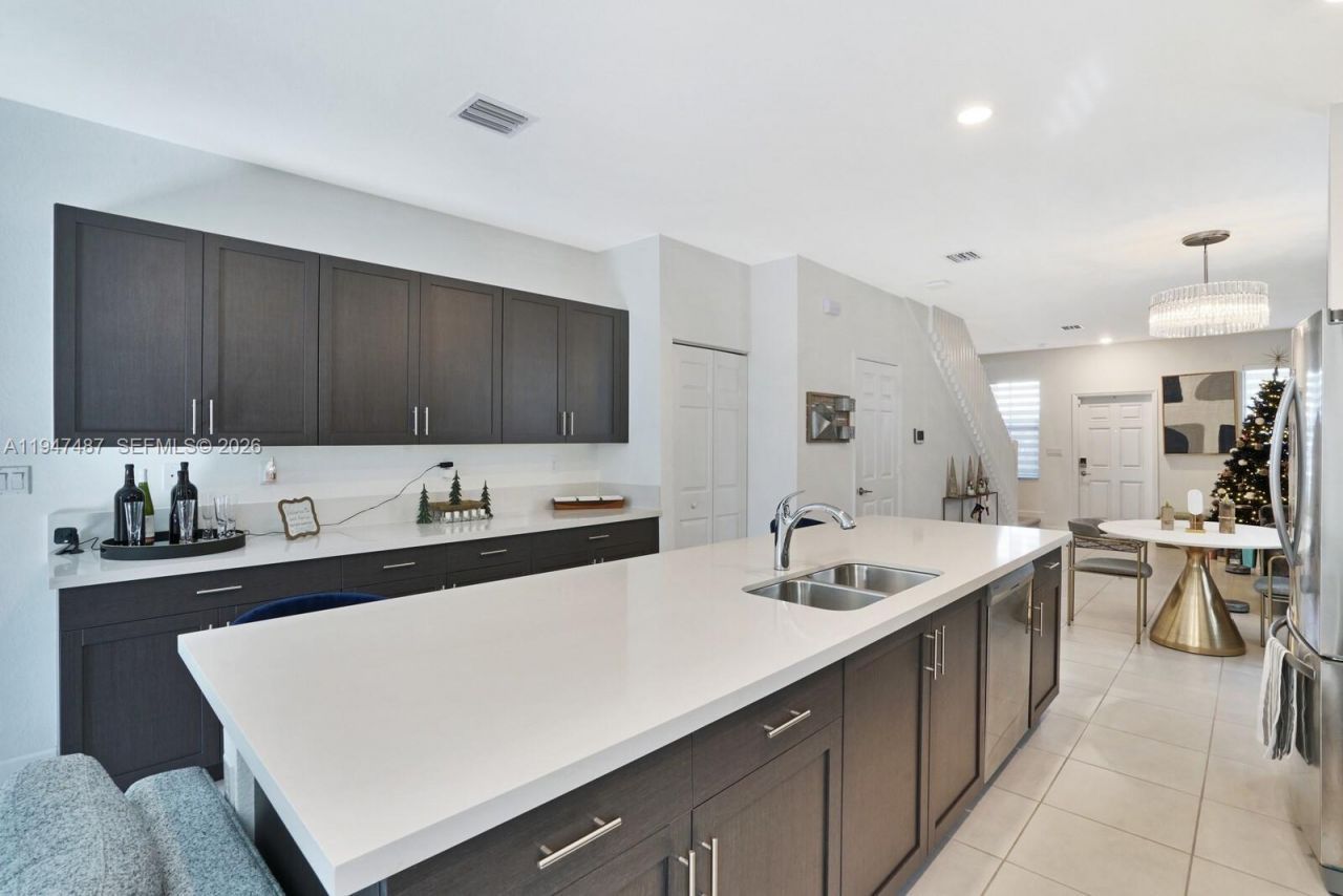 1526 SW 29th St, Fort Lauderdale, FL 33315 Photo