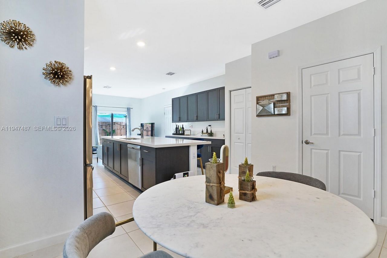 1526 SW 29th St, Fort Lauderdale, FL 33315 Photo