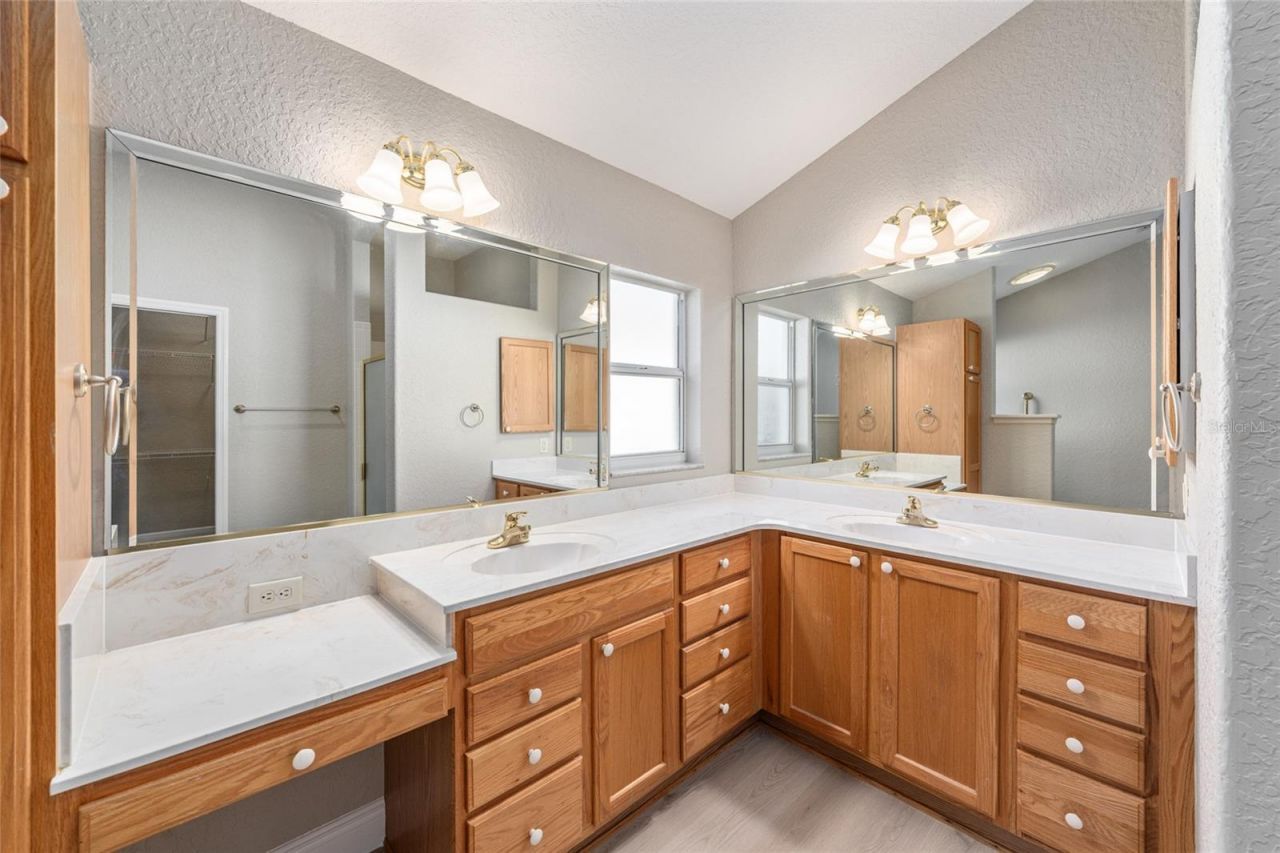 1587 Hartsville Trail, The Villages, FL 32162 Photo