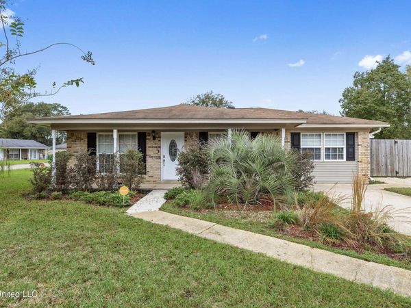 649 N Orchard, D'Iberville, MS 39540