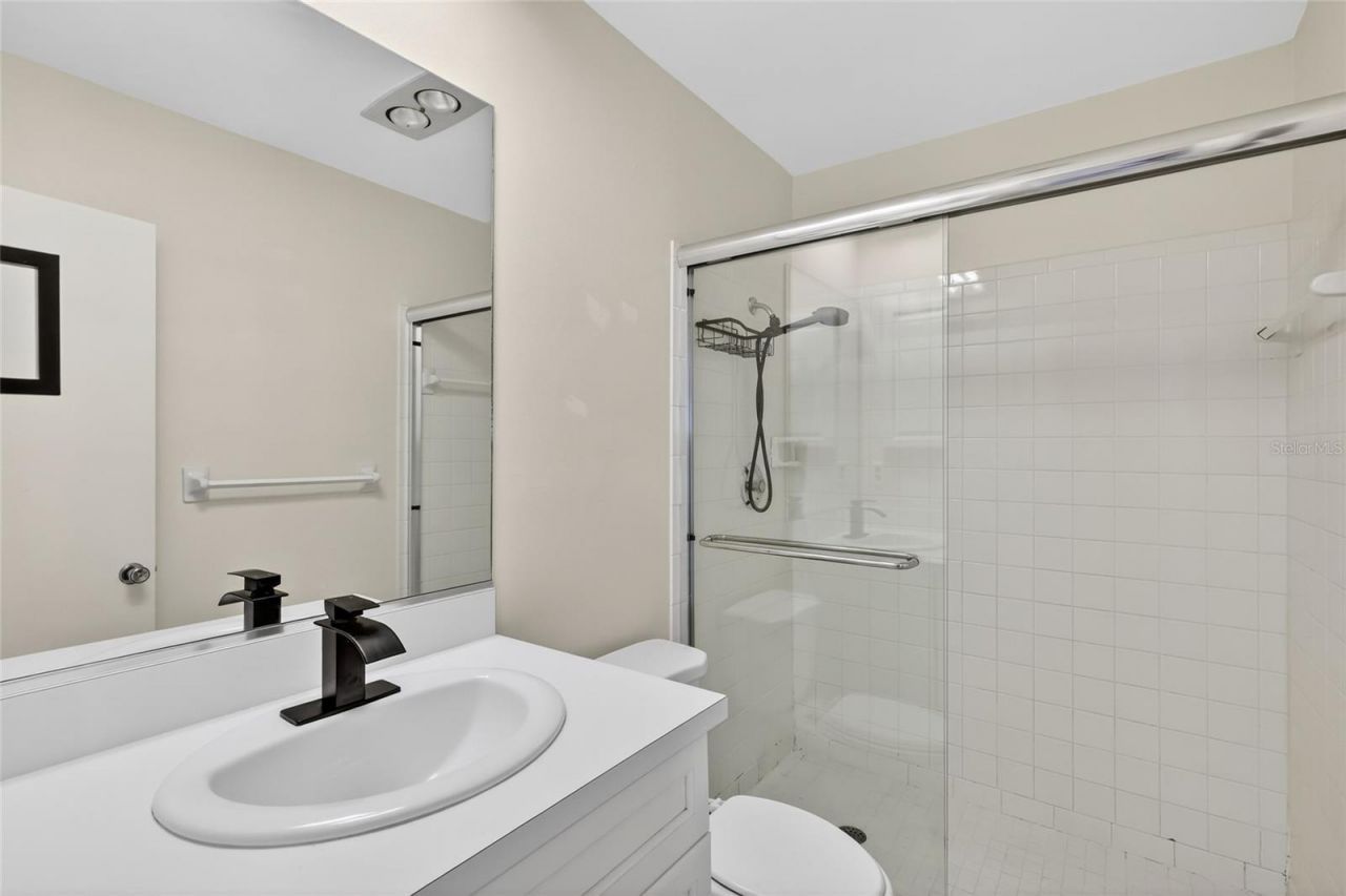 7880 Palm Aire Lane, Unit 205, Sarasota, FL 34243 Photo