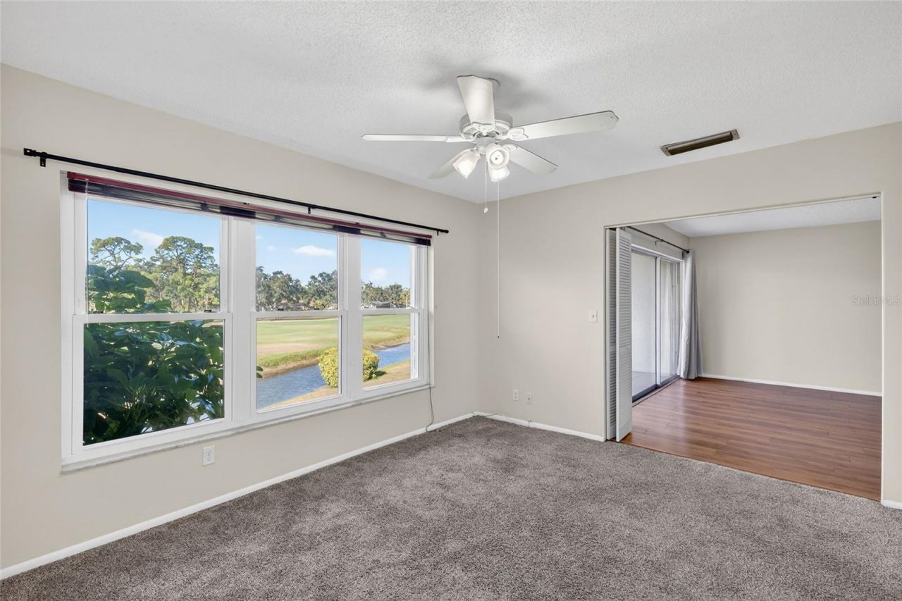 7880 Palm Aire Lane, Unit 205, Sarasota, FL 34243 Photo