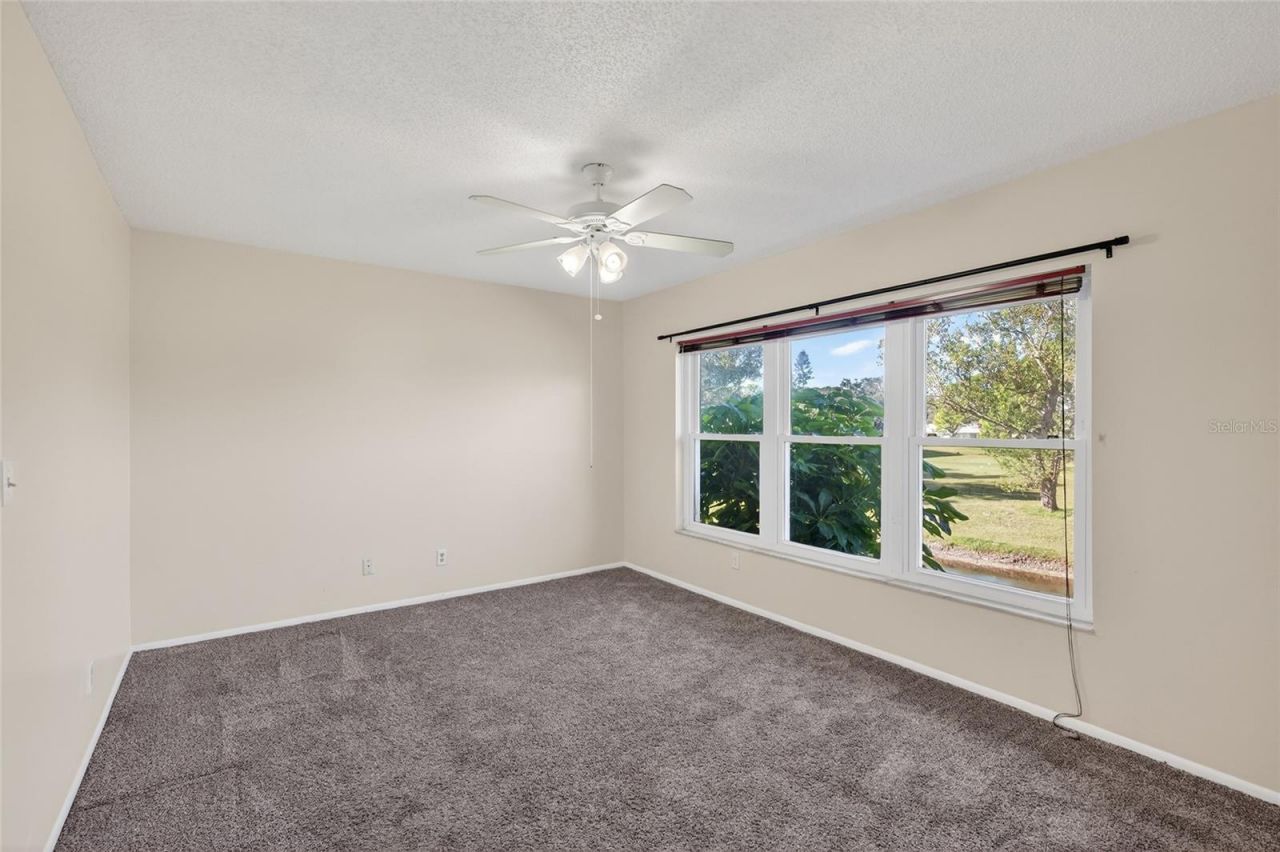 7880 Palm Aire Lane, Unit 205, Sarasota, FL 34243 Photo