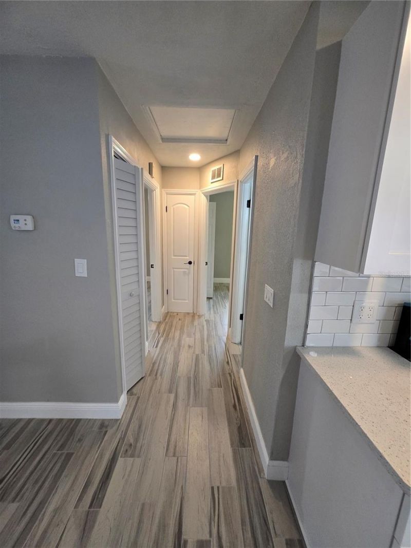 782 75th Avenue N, Saint Petersburg, FL 33702 Photo