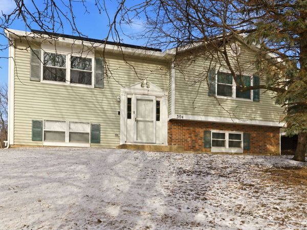 304 Jonquil Court, Aurora, IL 60504