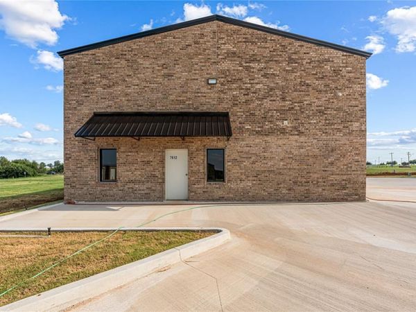 7624 NW 79th Place, Oklahoma City, OK 73132