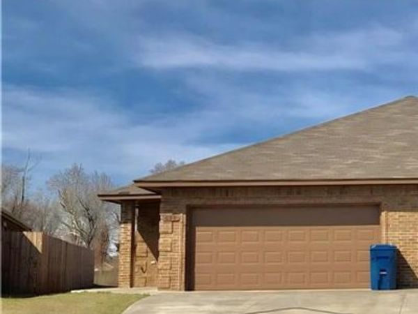 699 NE 20th Terrace, Newcastle, OK 73065