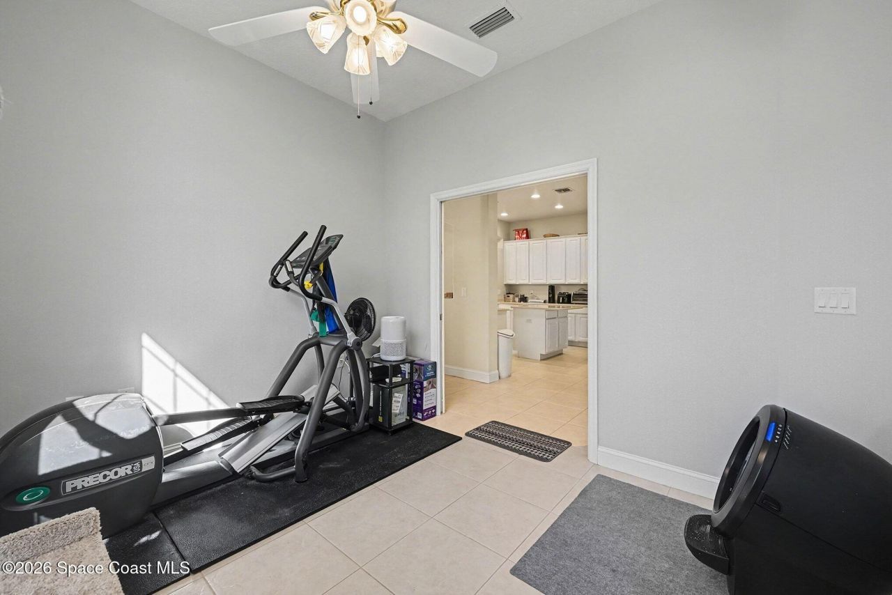 564 Casa Bella Drive, Unit 1601, Cape Canaveral, FL 32920 Photo