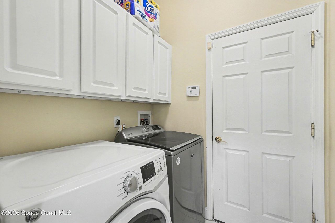 564 Casa Bella Drive, Unit 1601, Cape Canaveral, FL 32920 Photo