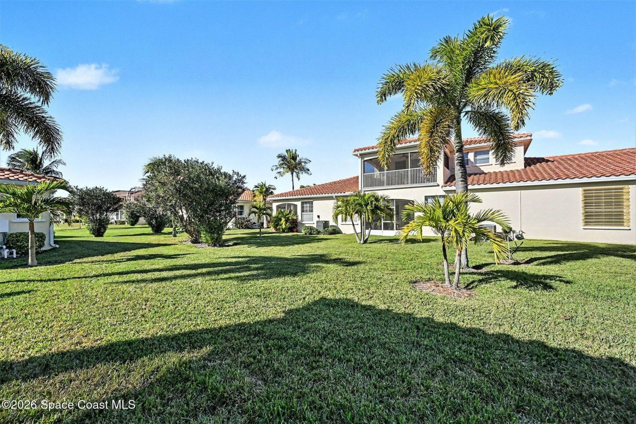 564 Casa Bella Drive, Unit 1601, Cape Canaveral, FL 32920 Photo