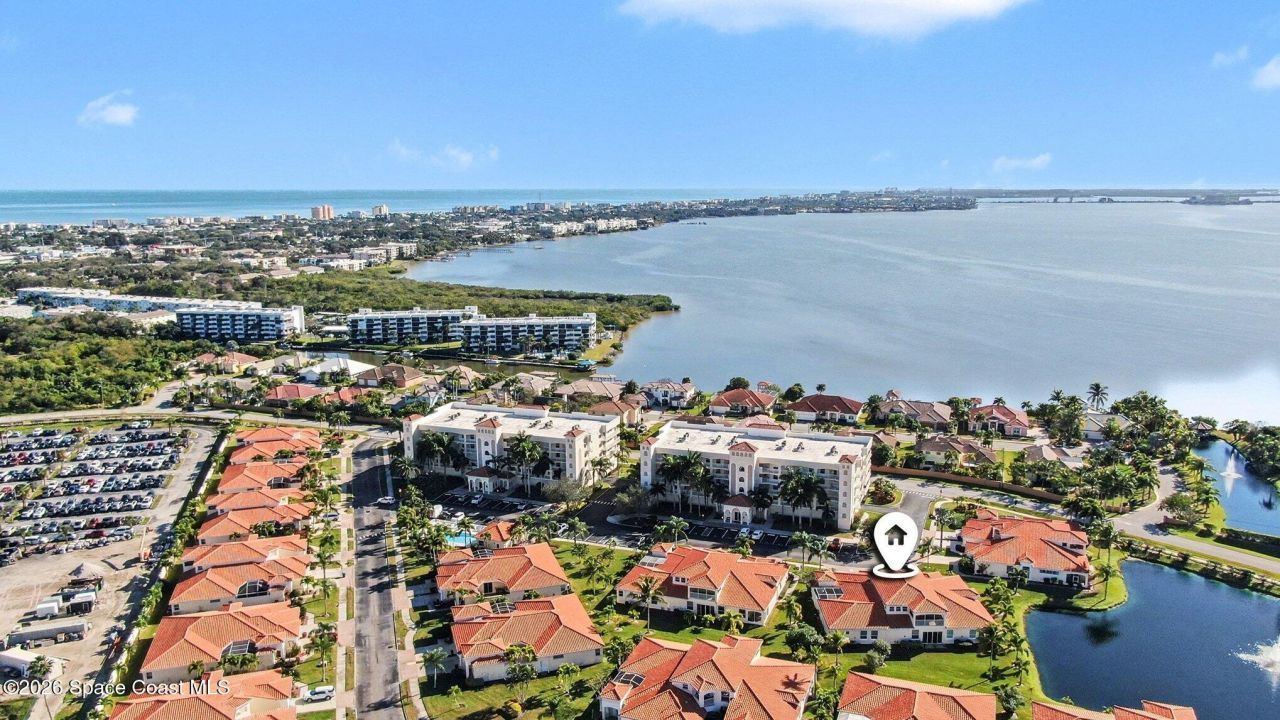 564 Casa Bella Drive, Unit 1601, Cape Canaveral, FL 32920 Photo