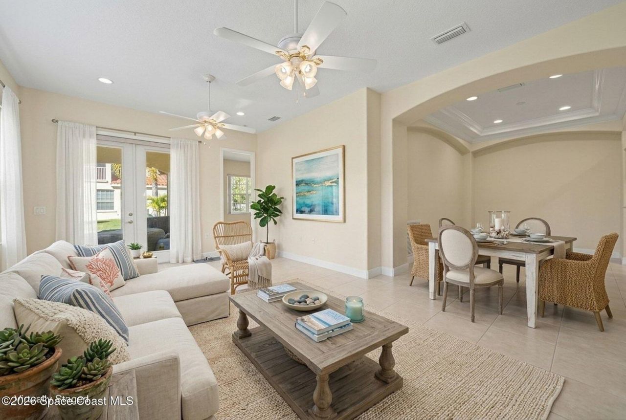 564 Casa Bella Drive, Unit 1601, Cape Canaveral, FL 32920 Photo