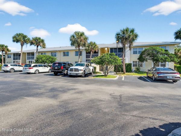 975 Sonesta Avenue NE, Unit 203, Palm Bay, FL 32905