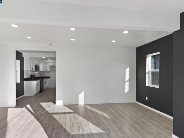 1318 Battery St, Richmond, CA 94801