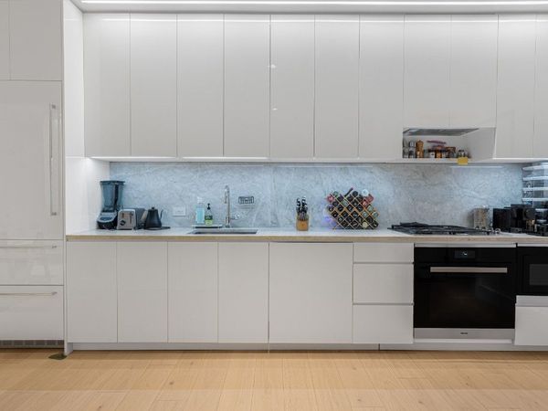 15 W 61st Street , Unit 5D, Manhattan, NY 10023