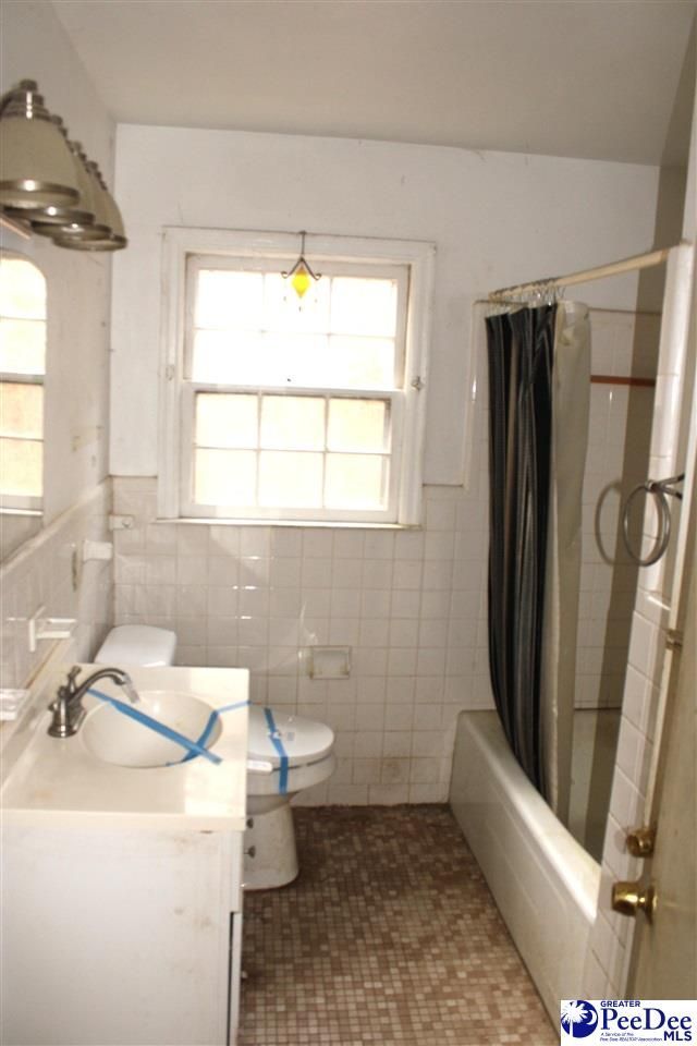 12 Bayswater Rd. Photo 16