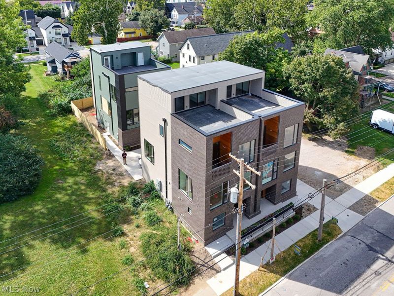 1911 Abbey Avenue, Cleveland, OH 44113 Photo 2