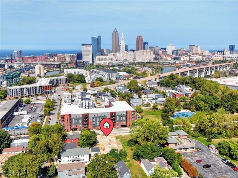 1911 Abbey Avenue, Cleveland, OH 44113 Photo 4