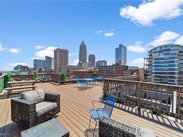 1133 W 9th Street, Unit 405, Cleveland, OH 44113