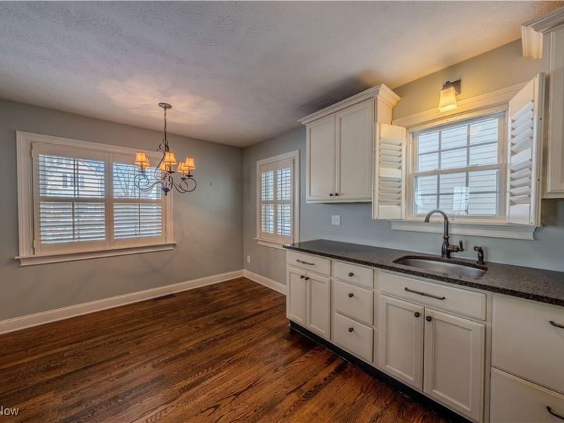 19237 Riverview Avenue, Rocky River, OH 44116 Photo 10