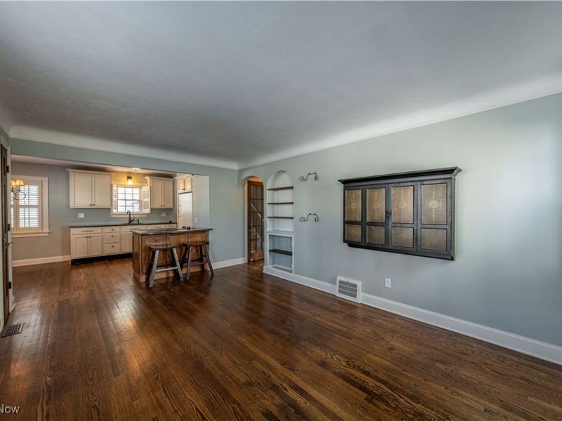 19237 Riverview Avenue, Rocky River, OH 44116 Photo 5