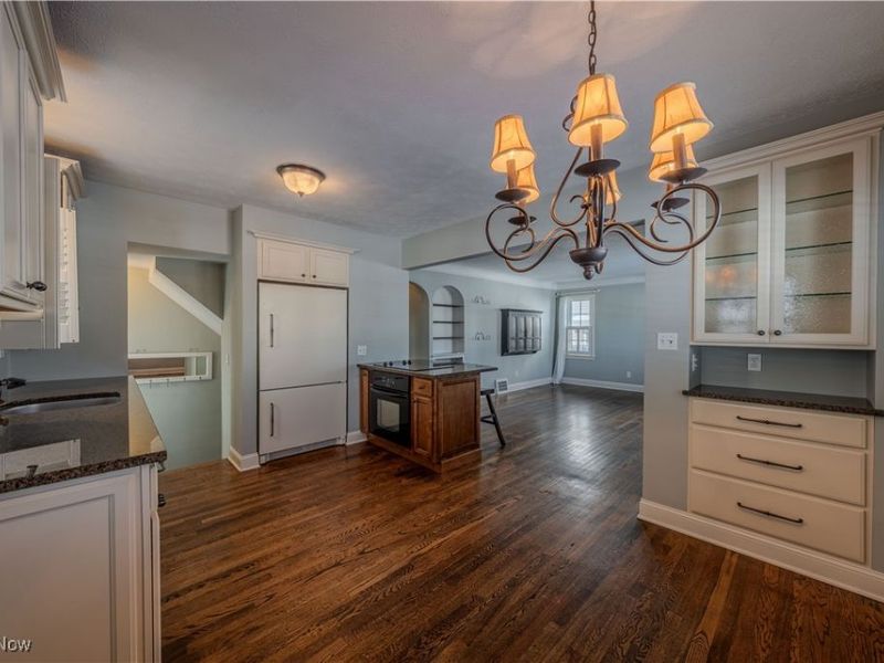 19237 Riverview Avenue, Rocky River, OH 44116 Photo 6