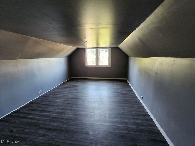 753 E 118th Street, Cleveland, OH 44108 Photo 12