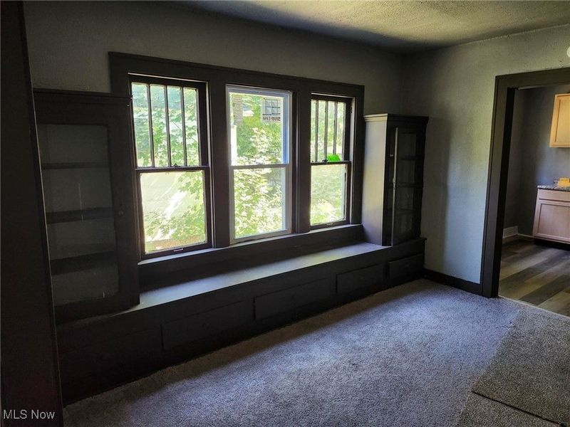 753 E 118th Street, Cleveland, OH 44108 Photo 3