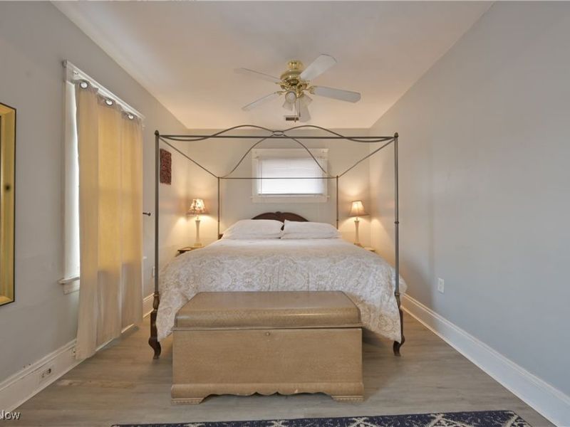 2589 W 10th Street, Cleveland, OH 44113 Photo 33