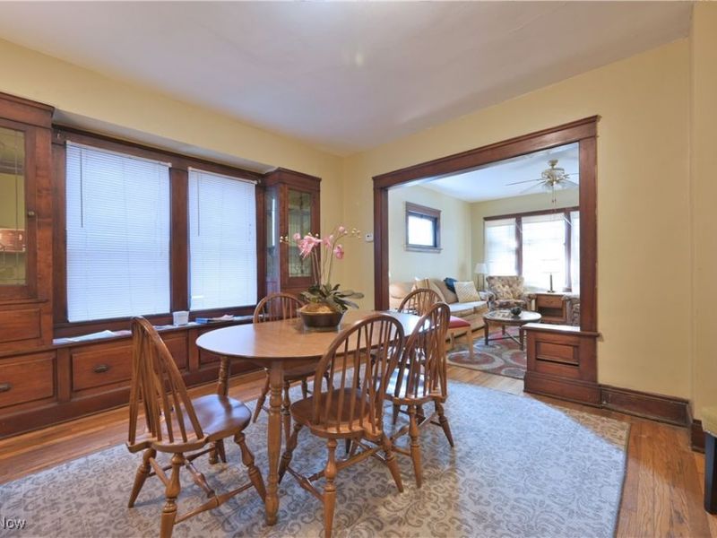 2589 W 10th Street, Cleveland, OH 44113 Photo 5