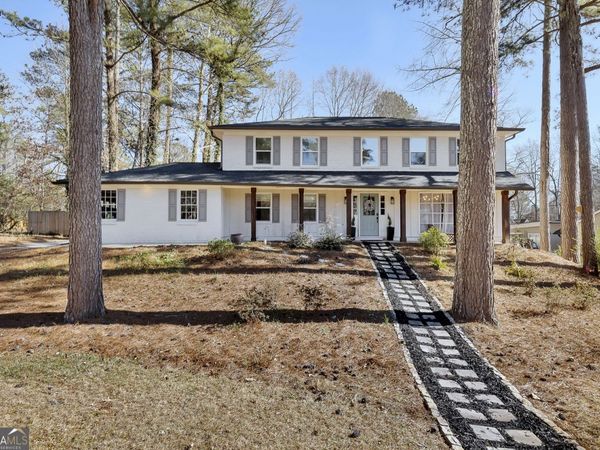 1772 Huntingford Drive, Marietta, GA 30068