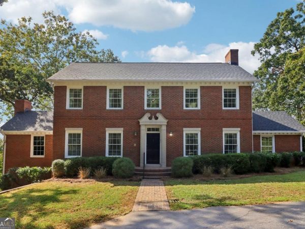 1441 Beaumont Drive NW, Kennesaw, GA 30152