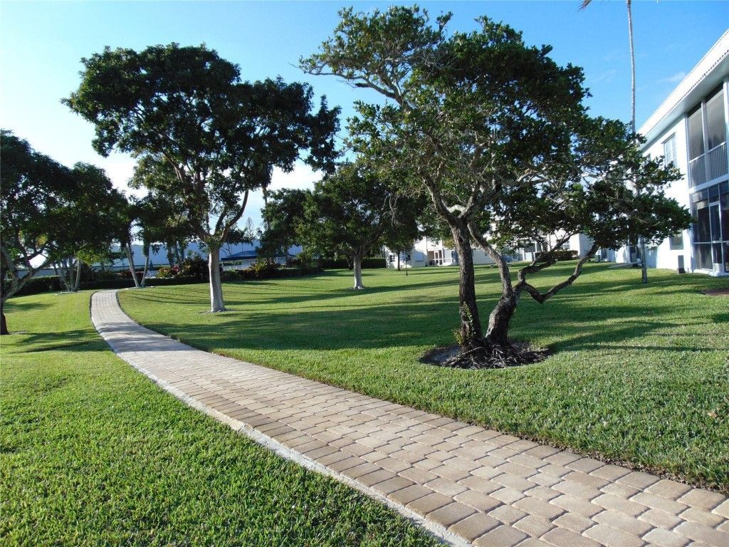 9788 Marina Boulevard, Unit 313, Boca Raton, FL 33428 Photo