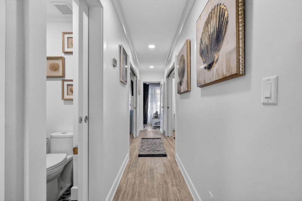 212 High Point Terrace W, Unit C, Delray Beach, FL 33445 Photo