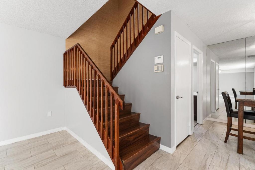 2410 24th Way, West Palm Beach, FL 33407 Photo