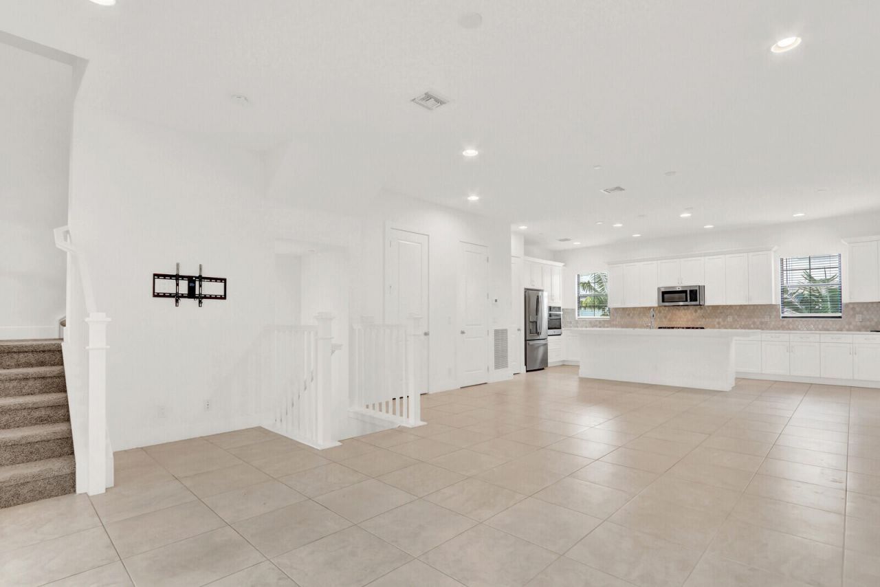 5161 Beckman Terrace, Palm Beach Gardens, FL 33418 Photo