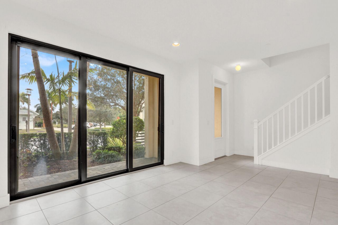 5161 Beckman Terrace, Palm Beach Gardens, FL 33418 Photo