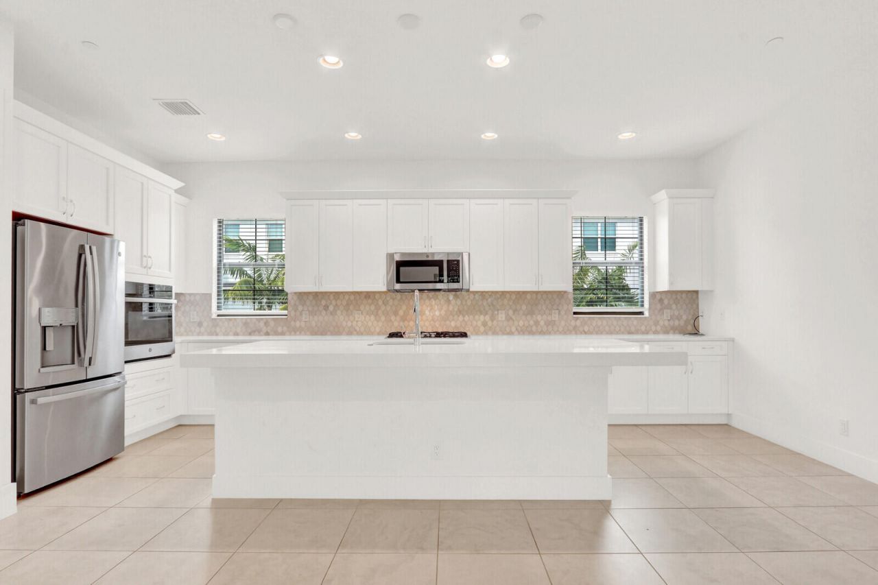 5161 Beckman Terrace, Palm Beach Gardens, FL 33418 Photo