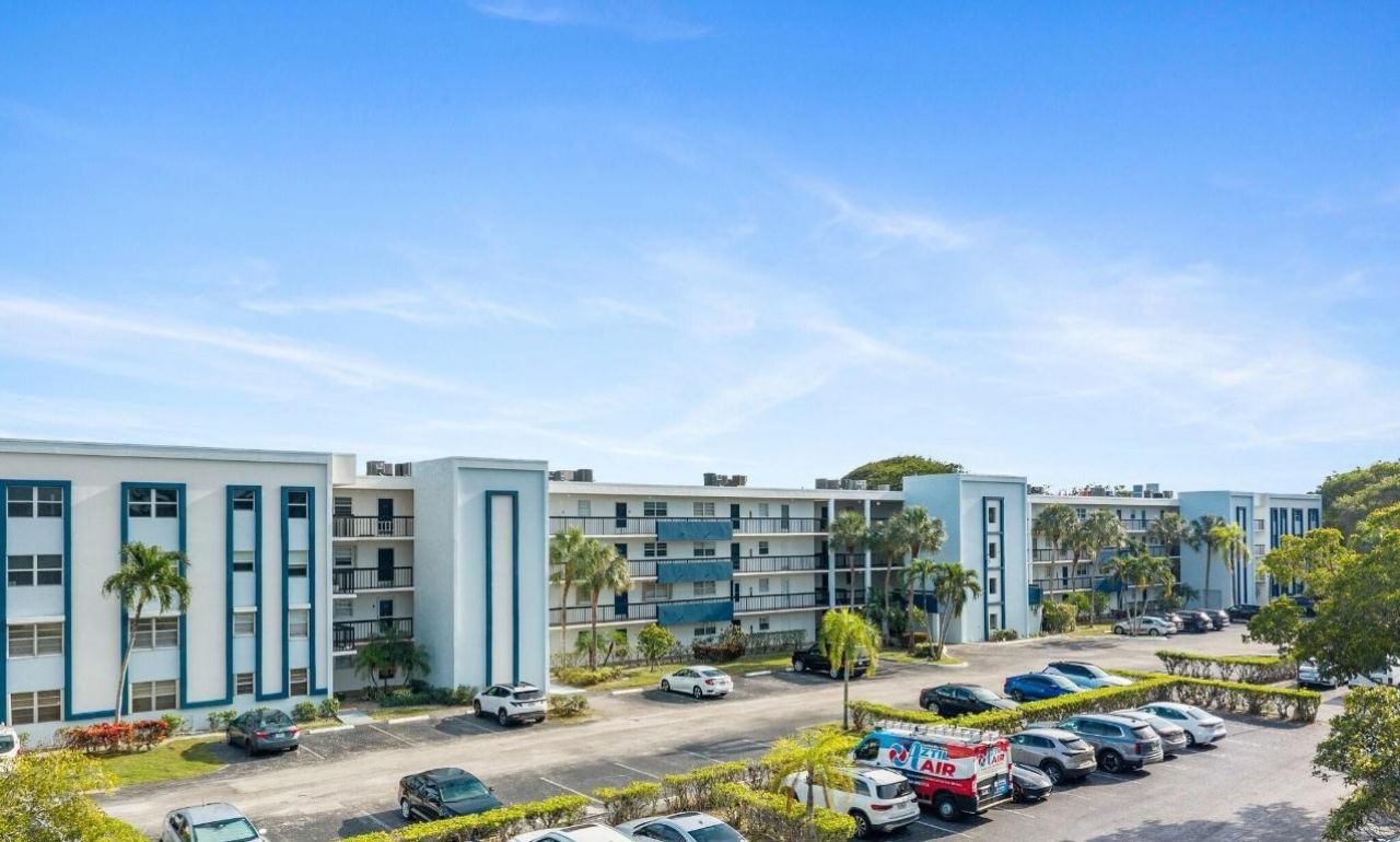 6300 NW 2nd Avenue, Unit 201, Boca Raton, FL 33487 Photo