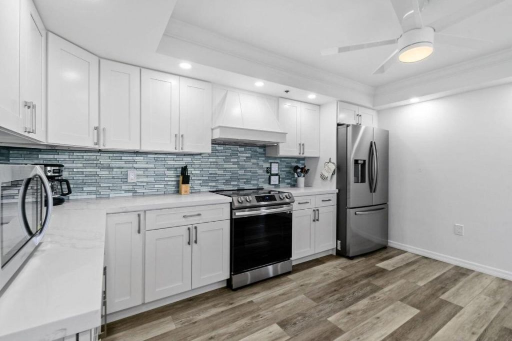 5047 N Highway A1a, Unit 404, Hutchinson Island, FL 34949 Photo