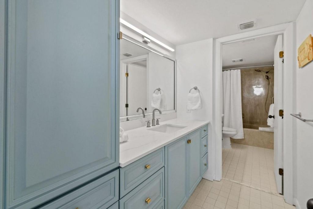5047 N Highway A1a, Unit 404, Hutchinson Island, FL 34949 Photo