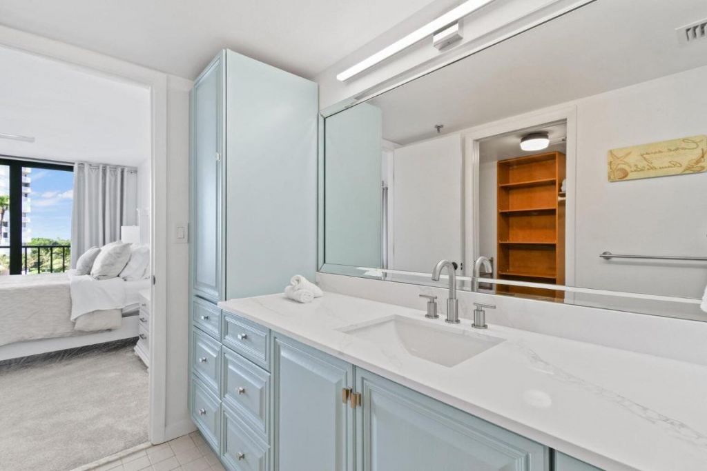 5047 N Highway A1a, Unit 404, Hutchinson Island, FL 34949 Photo