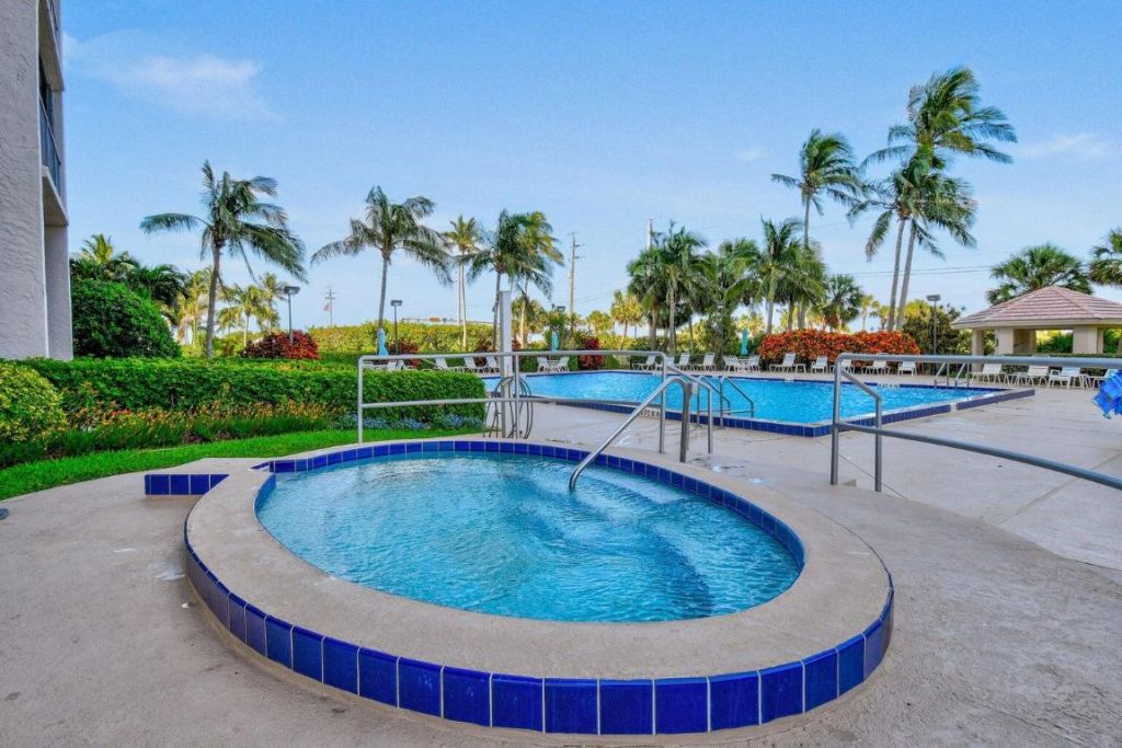 5047 N Highway A1a, Unit 404, Hutchinson Island, FL 34949 Photo
