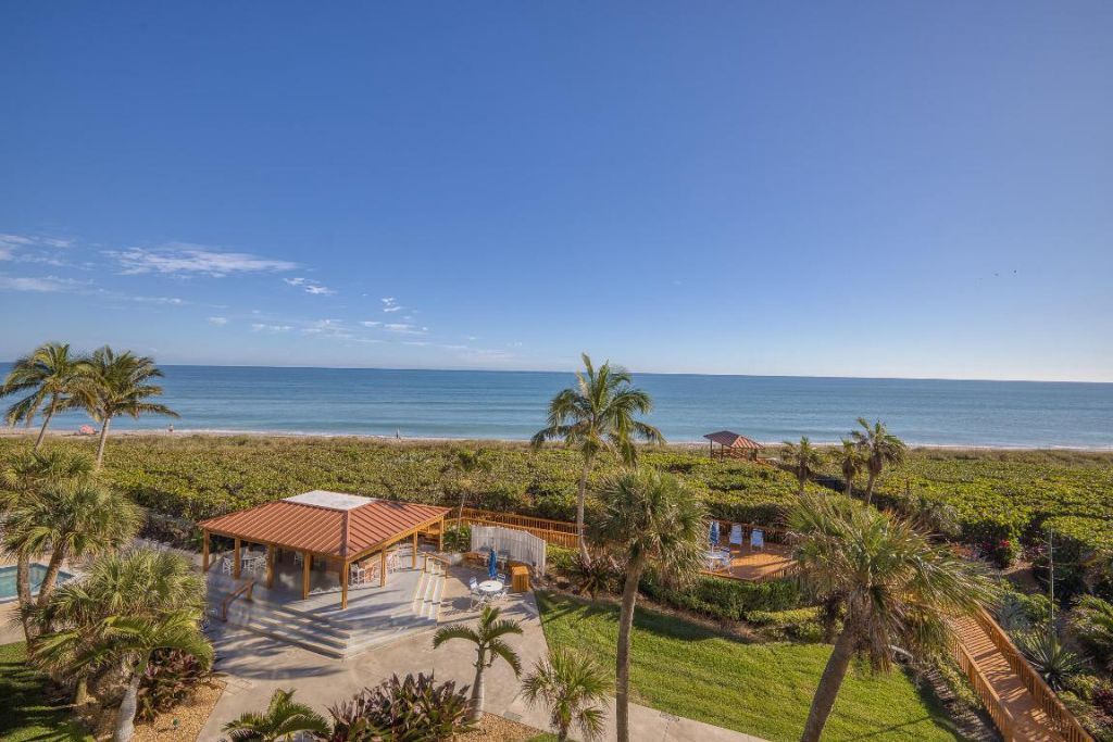 10410 S Ocean Drive, Unit 406, Jensen Beach, FL 34957 Photo