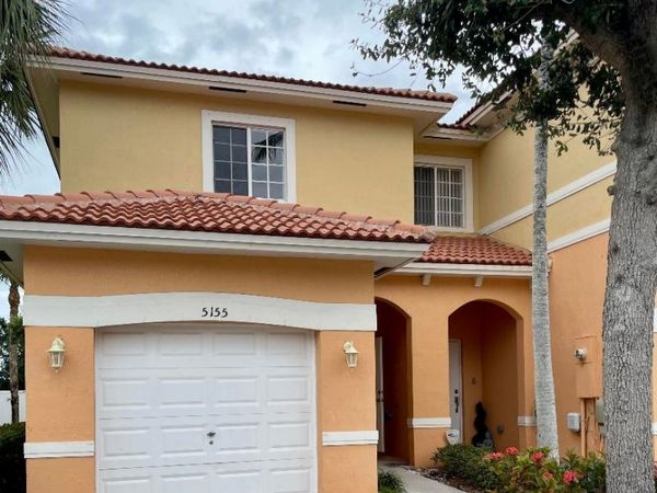 5155 SE Mariner Garden Circle, Stuart, FL 34997