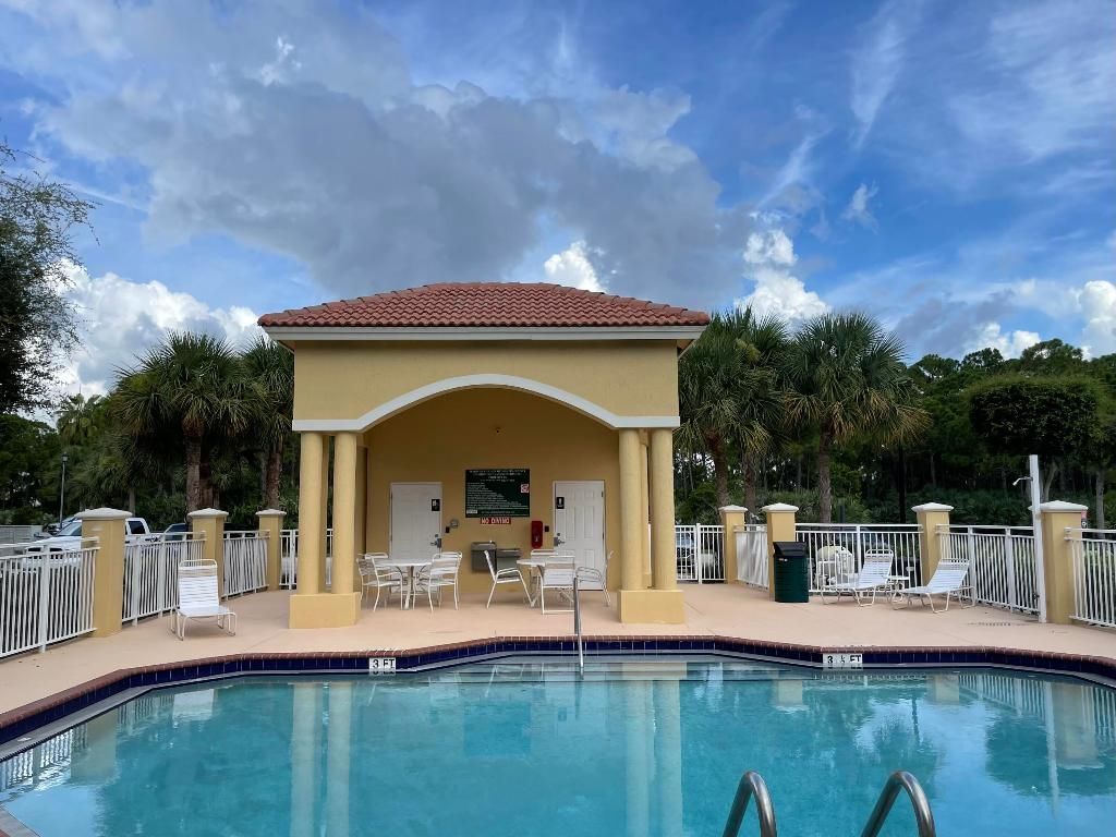 5155 SE Mariner Garden Circle, Stuart, FL 34997 Photo