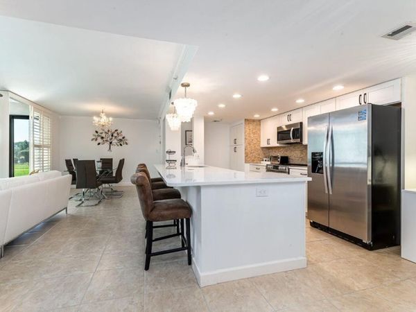 1915 Lavers Circle, Unit E109, Delray Beach, FL 33444